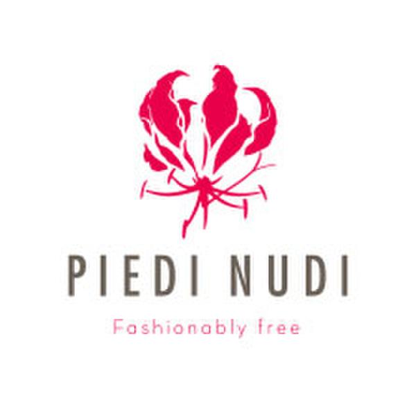 Piedi Nudi