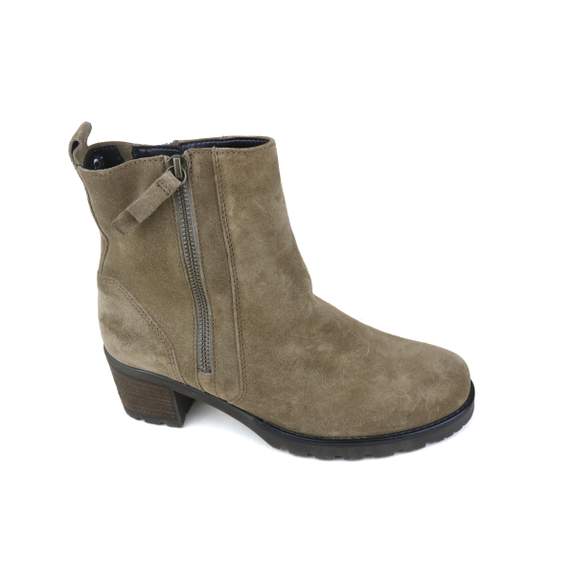 Gabor 25 - € 140