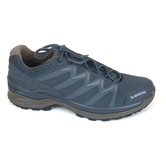 Lowa 38 - € 170