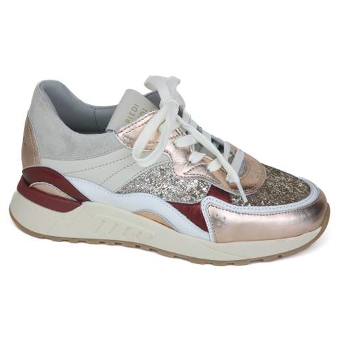 Piedi Nudi 3 - € 190