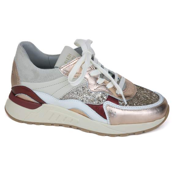 Piedi Nudi 12 - € 190