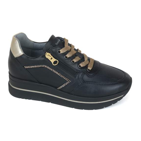 Nero Giardini 5 - € 175