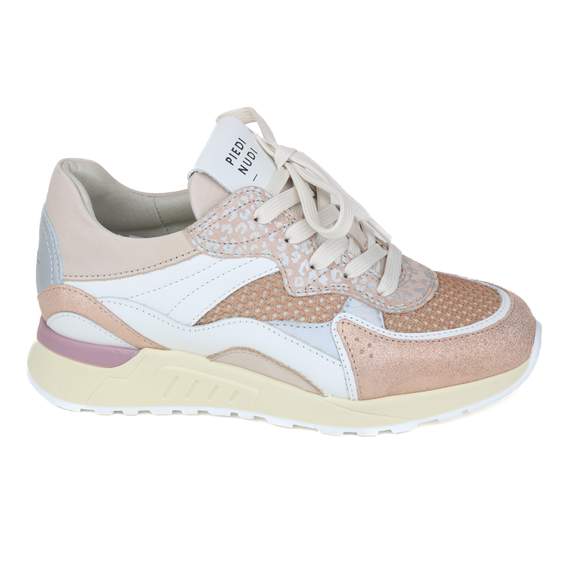 Piedi Nudi 4 - € 200