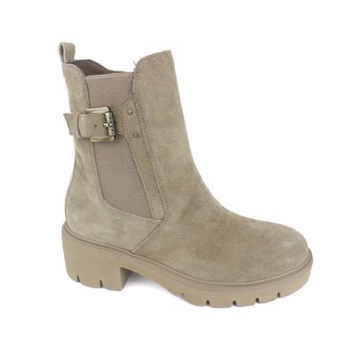 Nero Giardini 12 - € 185