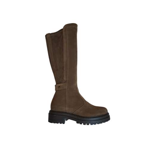 Nero Giardini 15 - € 210