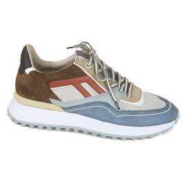 Floris Van Bommel 18 - € 260